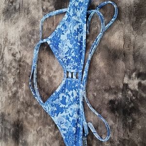 Jolyn Tomcat top, Large EUC